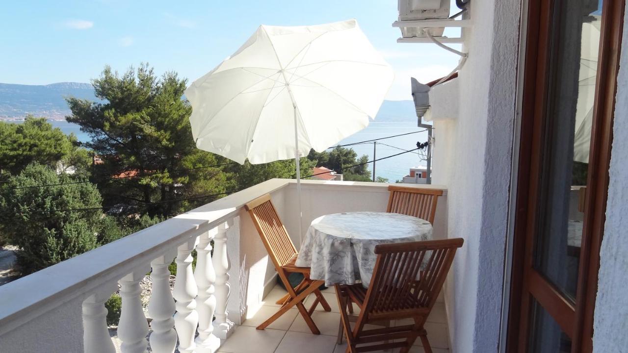 Cute Near The Sea Apartman